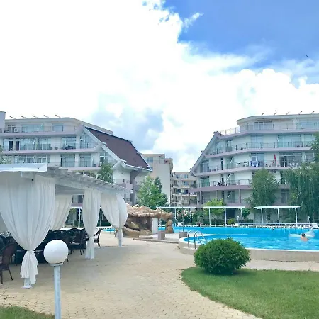 Sun Village Beach Apartman *